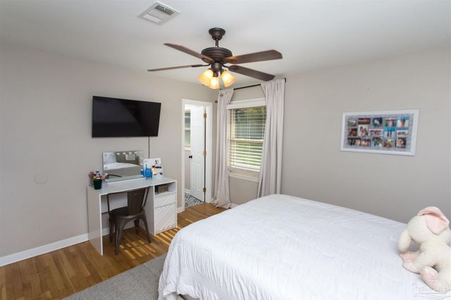 4170 Aiken Rd, Pensacola, FL 32504