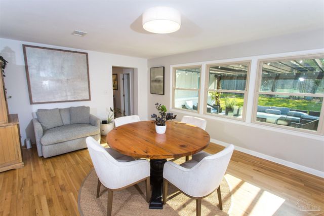 4170 Aiken Rd, Pensacola, FL 32504