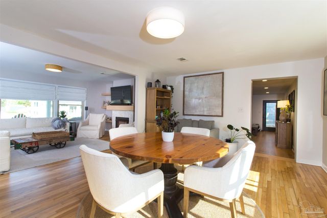 4170 Aiken Rd, Pensacola, FL 32504