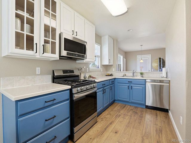 22062 E Irish Dr, Aurora, CO 80016