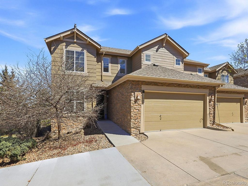 22062 E Irish Dr, Aurora, CO 80016