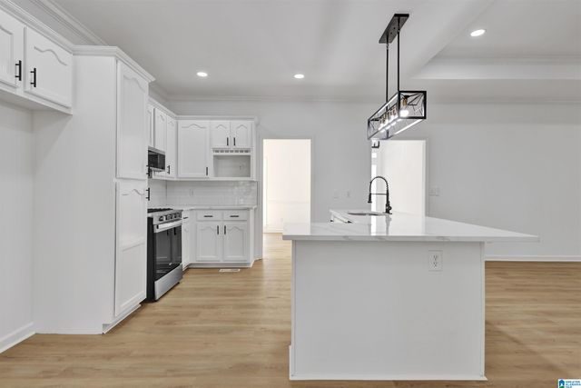 652 E OAK DRIVE, Trussville, AL 35173