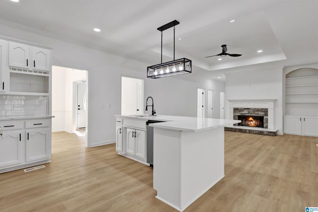 652 E OAK DRIVE, Trussville, AL 35173