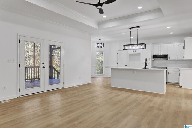 652 E OAK DRIVE, Trussville, AL 35173