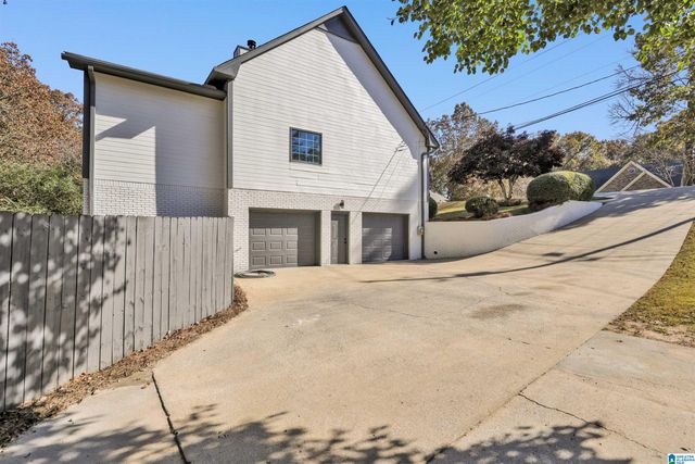 652 E OAK DRIVE, Trussville, AL 35173