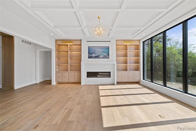 1111 Rush Road, Oakland, MI 48363