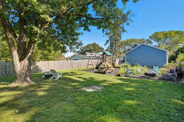 54 N Michigan Avenue, Hobart, IN 46342