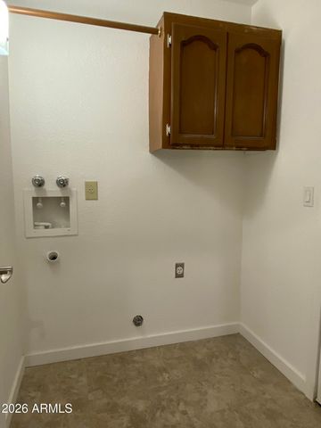 2121 W SEQUOIA Drive, Phoenix, AZ 85027