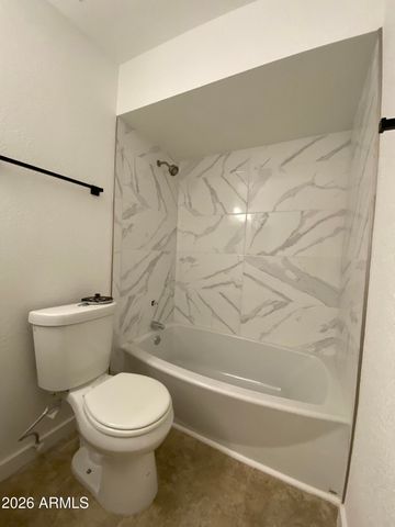 2121 W SEQUOIA Drive, Phoenix, AZ 85027