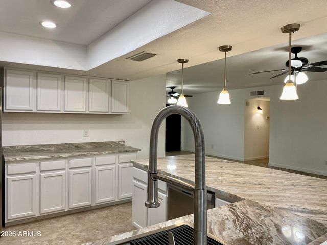 2121 W SEQUOIA Drive, Phoenix, AZ 85027