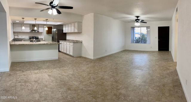 2121 W SEQUOIA Drive, Phoenix, AZ 85027