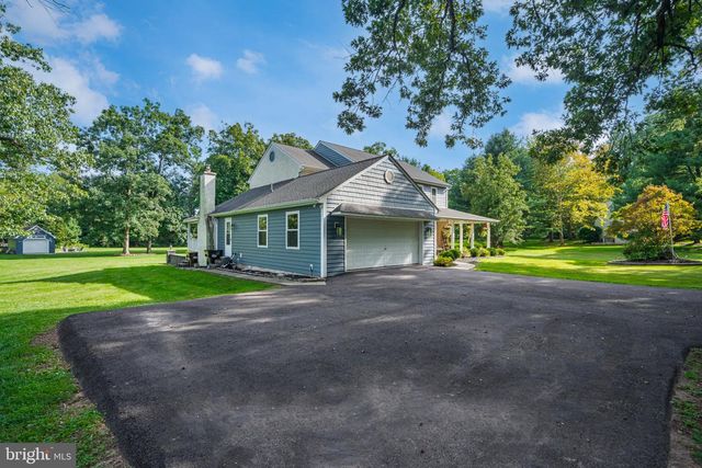 73 DO JAN DR, Pottstown, PA 19465