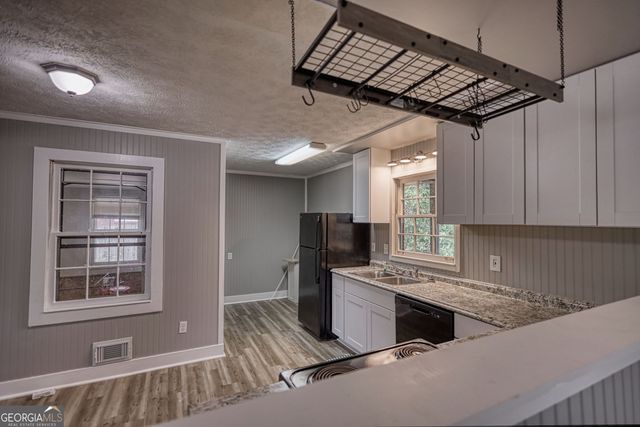 100 Cabriolet Trail, Mcdonough, GA 30253