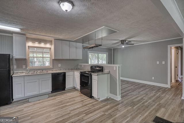 100 Cabriolet Trail, Mcdonough, GA 30253