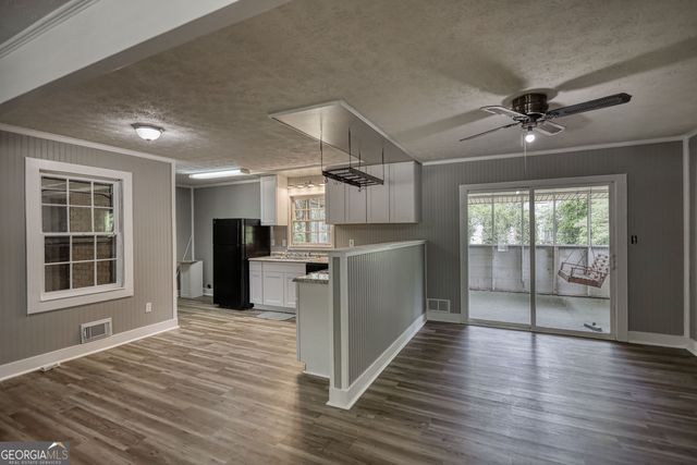 100 Cabriolet Trail, Mcdonough, GA 30253