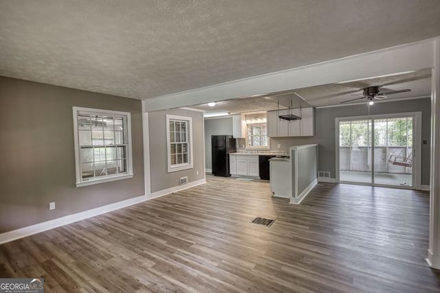 100 Cabriolet Trail, Mcdonough, GA 30253