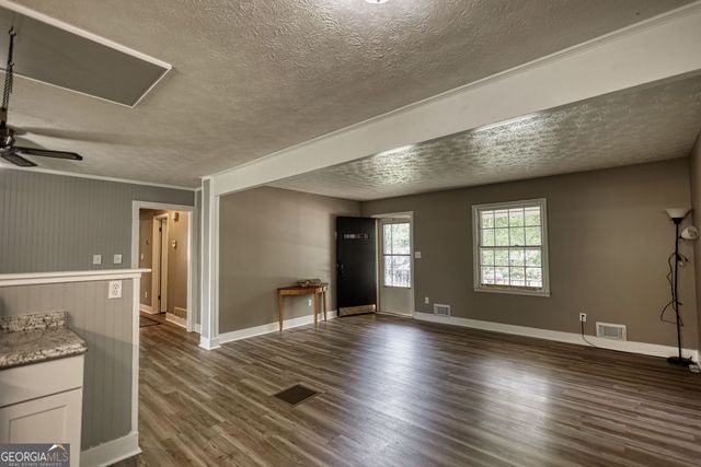 100 Cabriolet Trail, Mcdonough, GA 30253