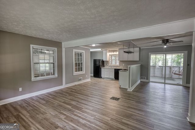 100 Cabriolet Trail, Mcdonough, GA 30253
