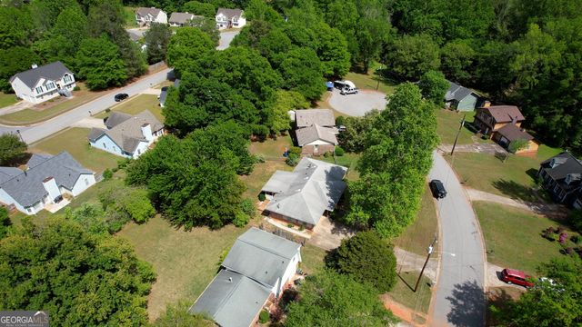 100 Cabriolet Trail, Mcdonough, GA 30253