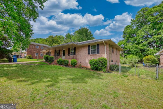 100 Cabriolet Trail, Mcdonough, GA 30253