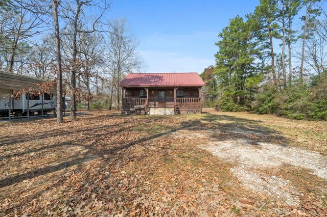 90 Roatan, Point Blank, TX 77364