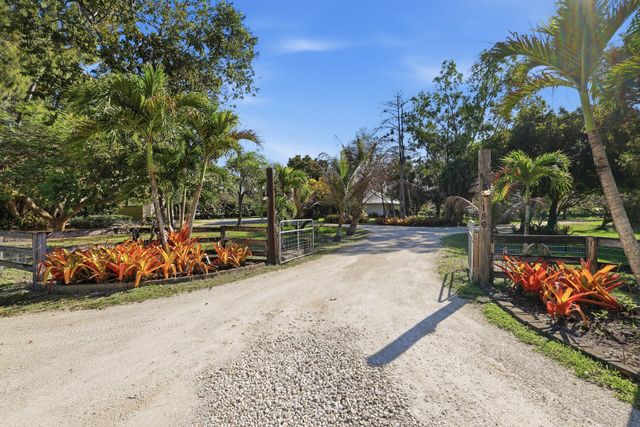 180 Elaine Road, West Palm Beach, FL 33415
