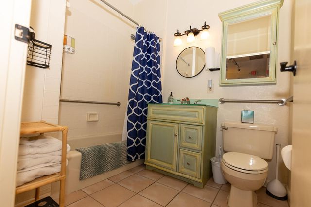 180 Elaine Road, West Palm Beach, FL 33415