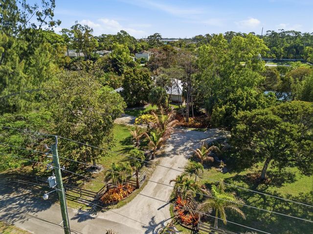 180 Elaine Road, West Palm Beach, FL 33415