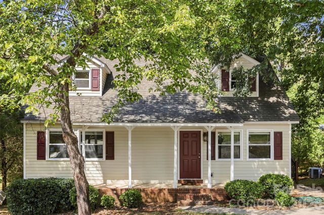 5907 Scots Bluff Drive, Charlotte, NC 28227