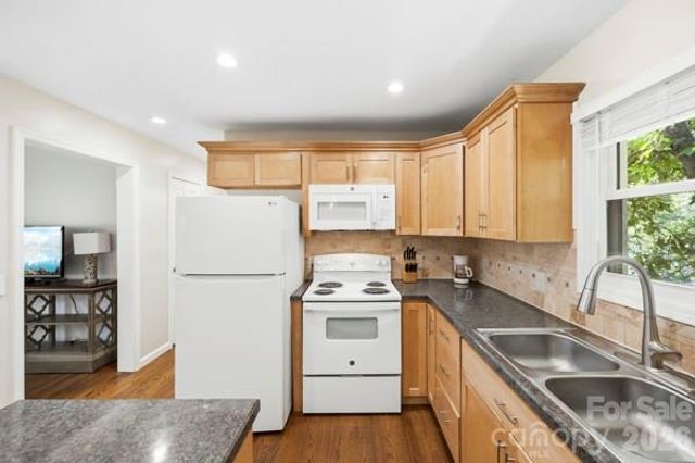 5907 Scots Bluff Drive, Charlotte, NC 28227