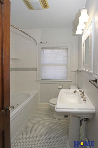 2941 Jackson Drive, Lincoln, NE 68502