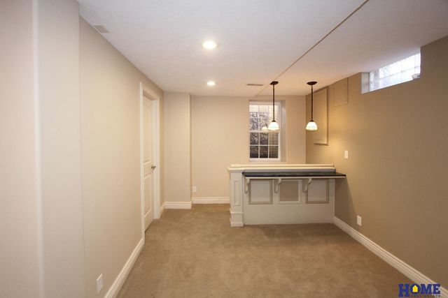 2941 Jackson Drive, Lincoln, NE 68502