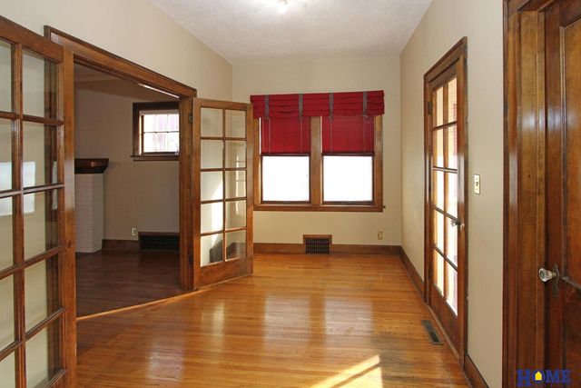 2941 Jackson Drive, Lincoln, NE 68502