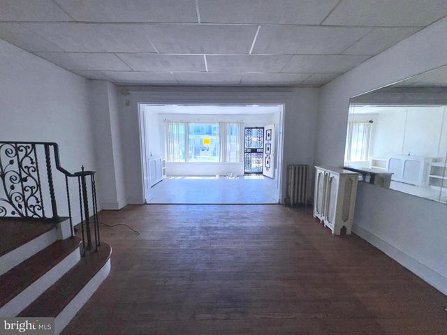 5403 LEBANON AVE, Philadelphia, PA 19131