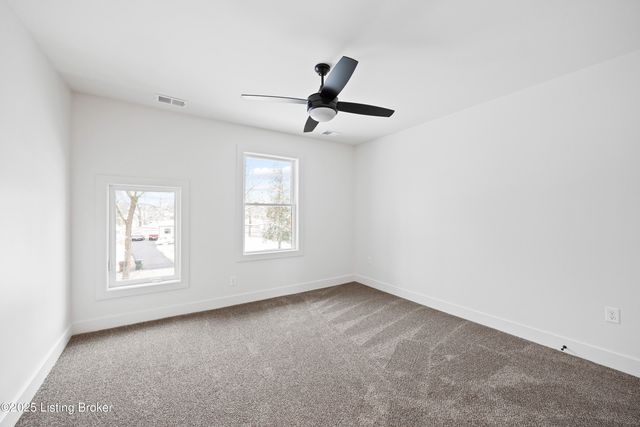 400 Wood Rd, Louisville, KY 40222