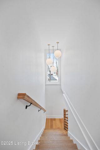 400 Wood Rd, Louisville, KY 40222