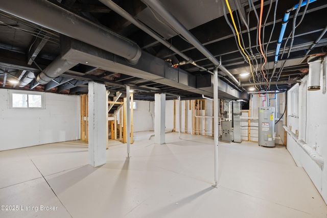 400 Wood Rd, Louisville, KY 40222