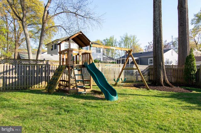204 BATTLE ST SW, Vienna, VA 22180