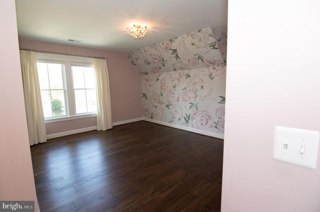 204 BATTLE ST SW, Vienna, VA 22180