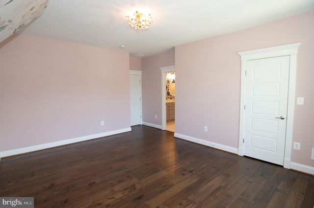 204 BATTLE ST SW, Vienna, VA 22180