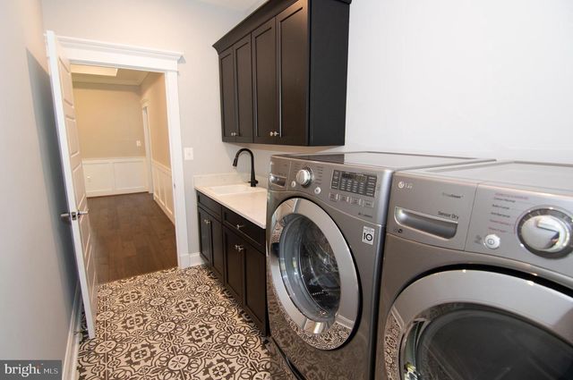 204 BATTLE ST SW, Vienna, VA 22180