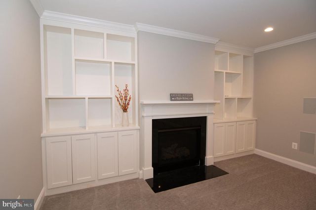 204 BATTLE ST SW, Vienna, VA 22180