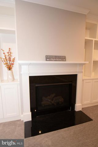 204 BATTLE ST SW, Vienna, VA 22180