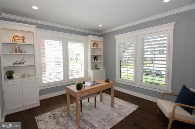 204 BATTLE ST SW, Vienna, VA 22180