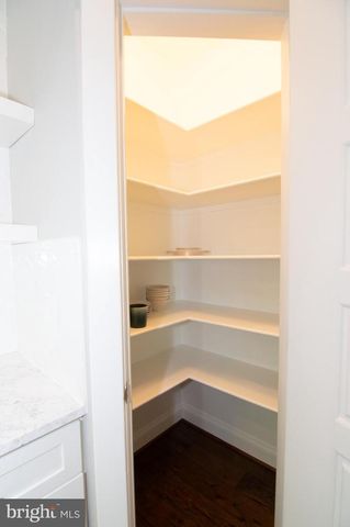 204 BATTLE ST SW, Vienna, VA 22180