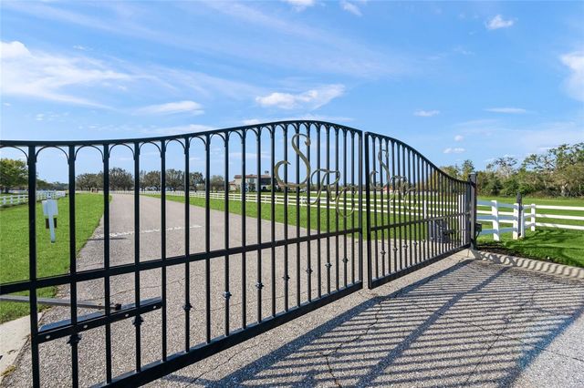 16123 CUTTING HORSE TRAIL, Myakka City, FL 34251