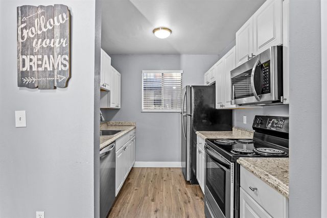 3154 Lakeside Dr Apt 205, Grand Junction, CO 81506