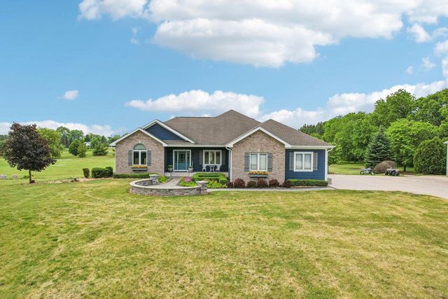 1611 51st STREET, Caledonia, WI 53108