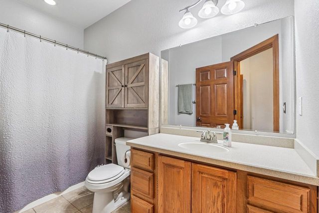 1611 51st STREET, Caledonia, WI 53108