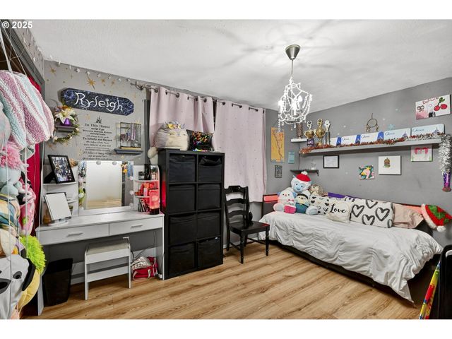 10800 Se KATHY Ln, Boring, OR 97009